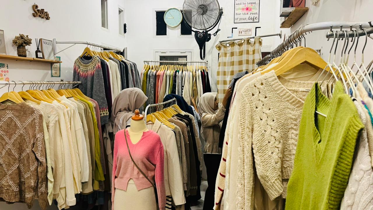 Sister: Surga Thrift Favorit Anak Muda di Lhokseumawe
