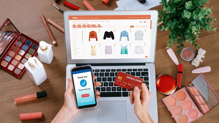 Tampil Mengikuti Tren atau Tekanan Sosial? Fenomena FOMO dalam Dunia Fashion
