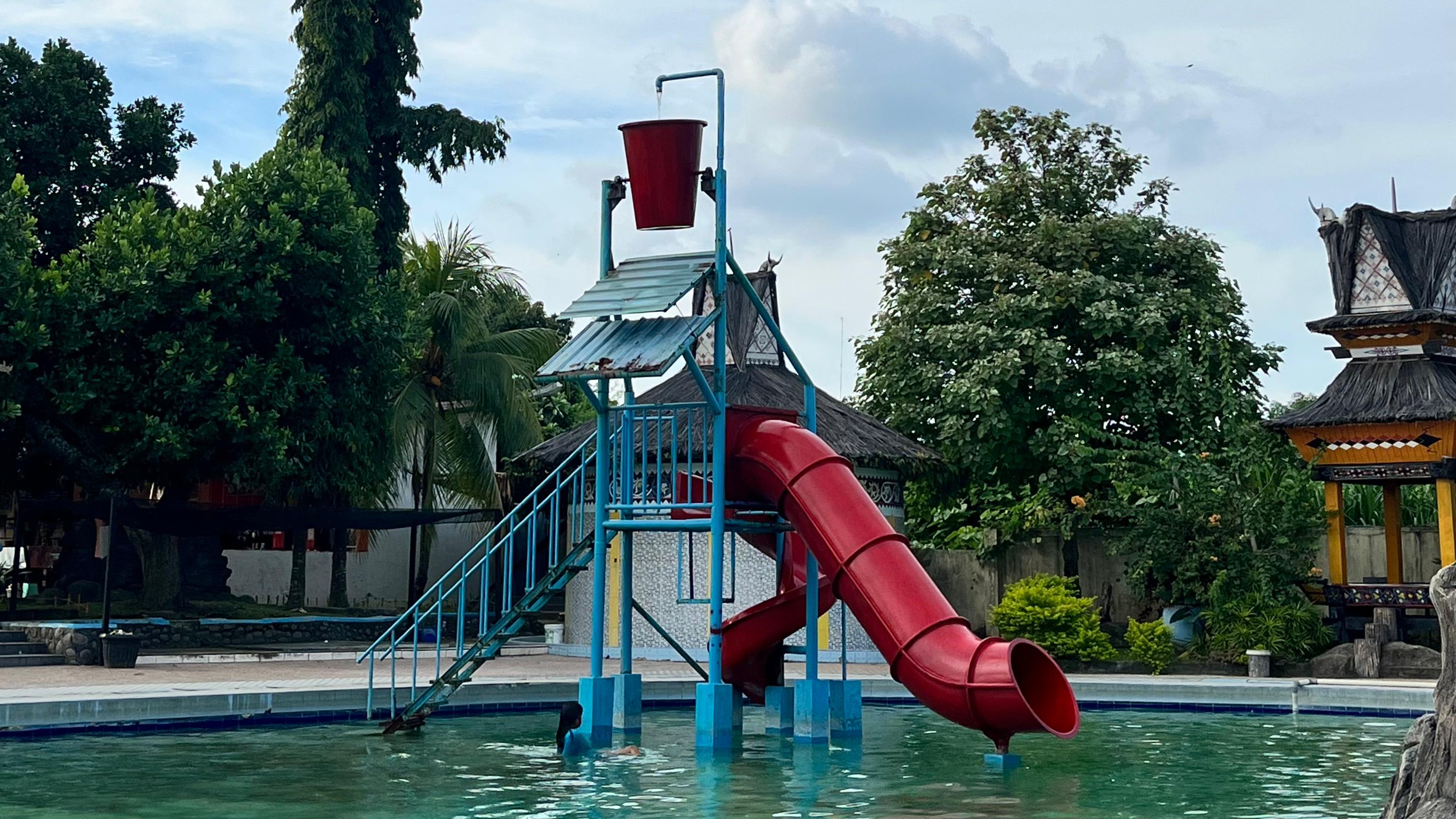 Kolam Renang Kitaro Ramai Didatangi Warga dari Berbagai Wilayah