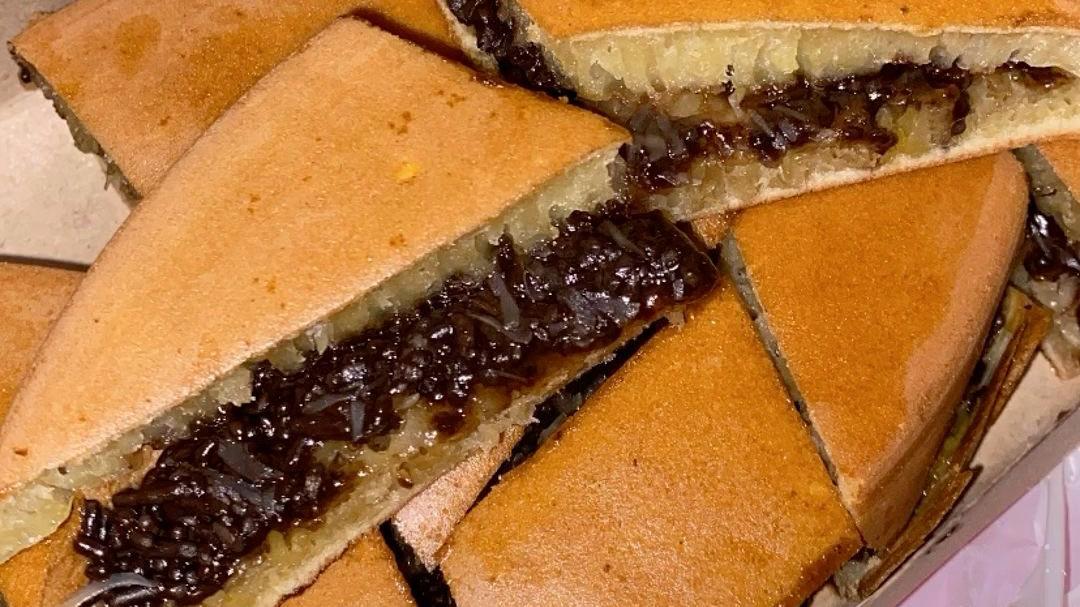 Martabak Manis Warisan Kuliner Lokal