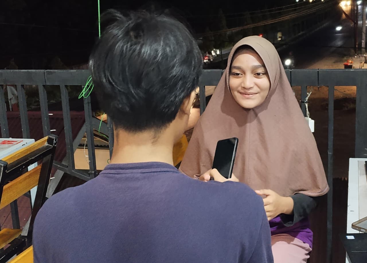 Melepas Penat dengan Nostalgia Putih Abu-Abu