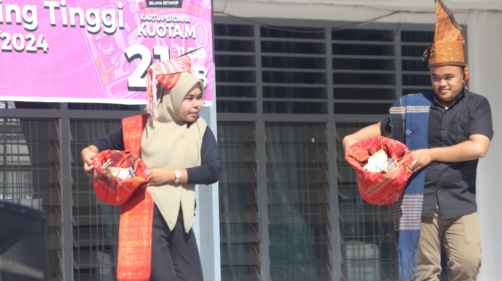 Tari Simalungun Meriahkan Kegiatan Sekolah