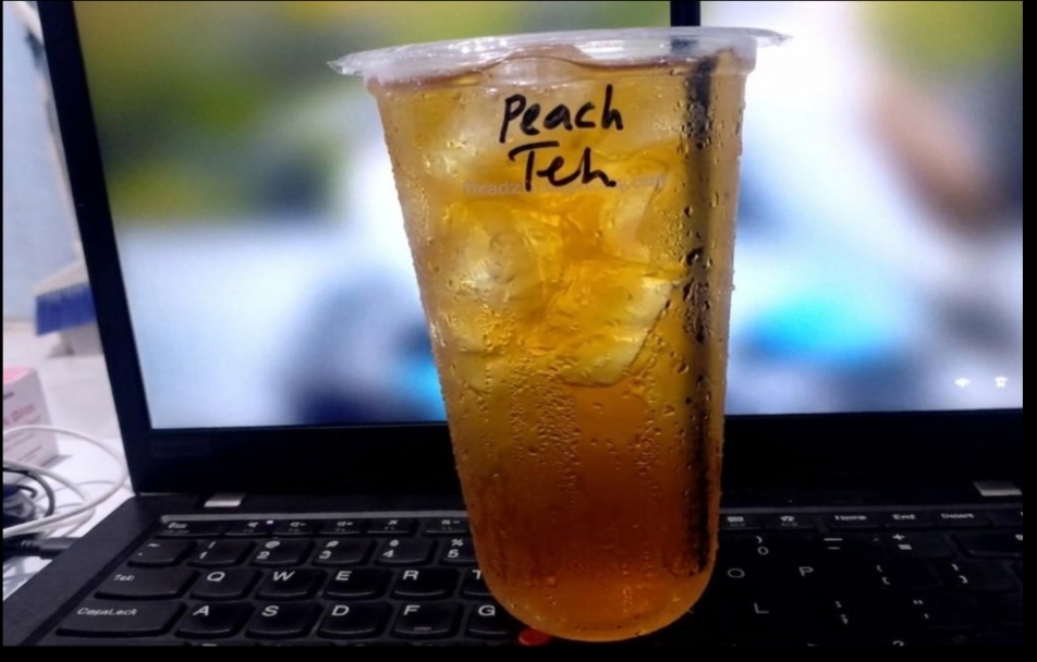 Sensasi Peach dan Tea: Minuman Segar yang Kian Diminati Mahasiswa