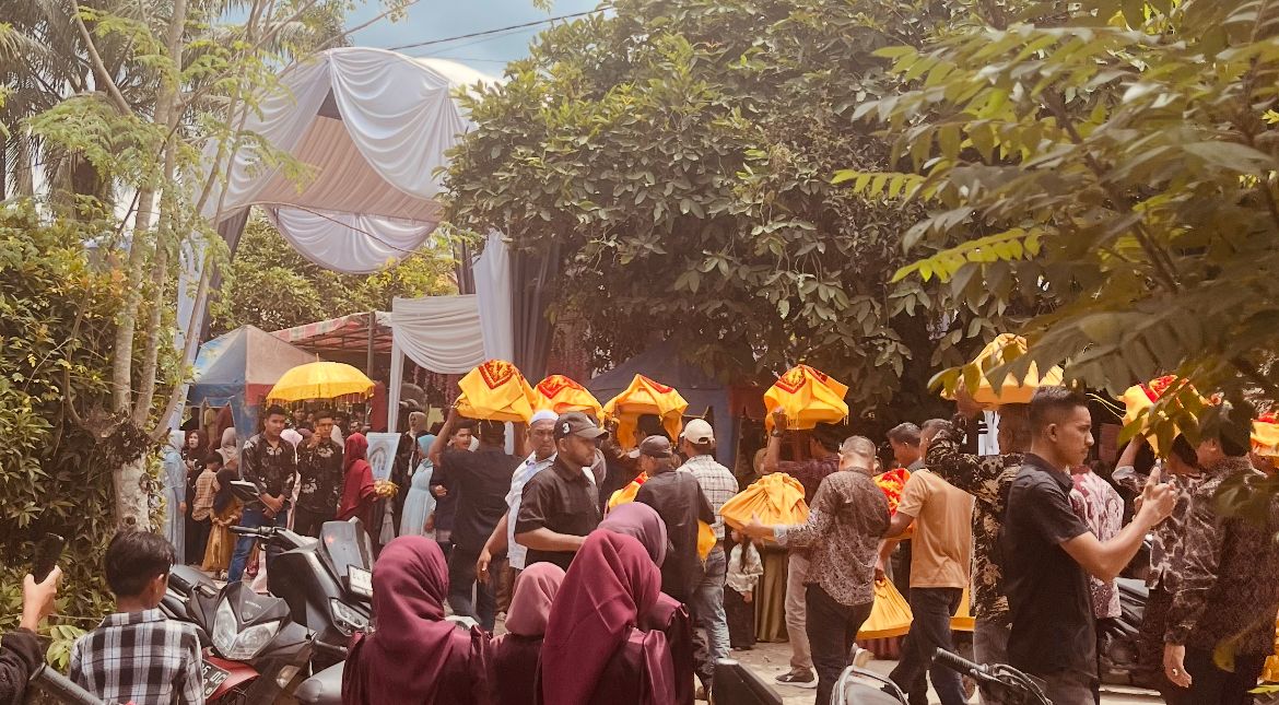 Mengenal Intat Linto, Tradisi Iring-iringan Pengantar Pengantin Pria Khas Aceh