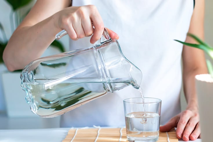 Langkah Sederhana Menerapkan Self-Care Dengan Minum Air Yang Cukup