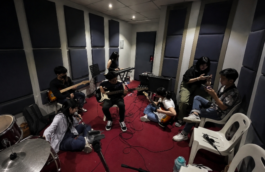 Harmoni Musik Semangat Musisi Muda Berkarya