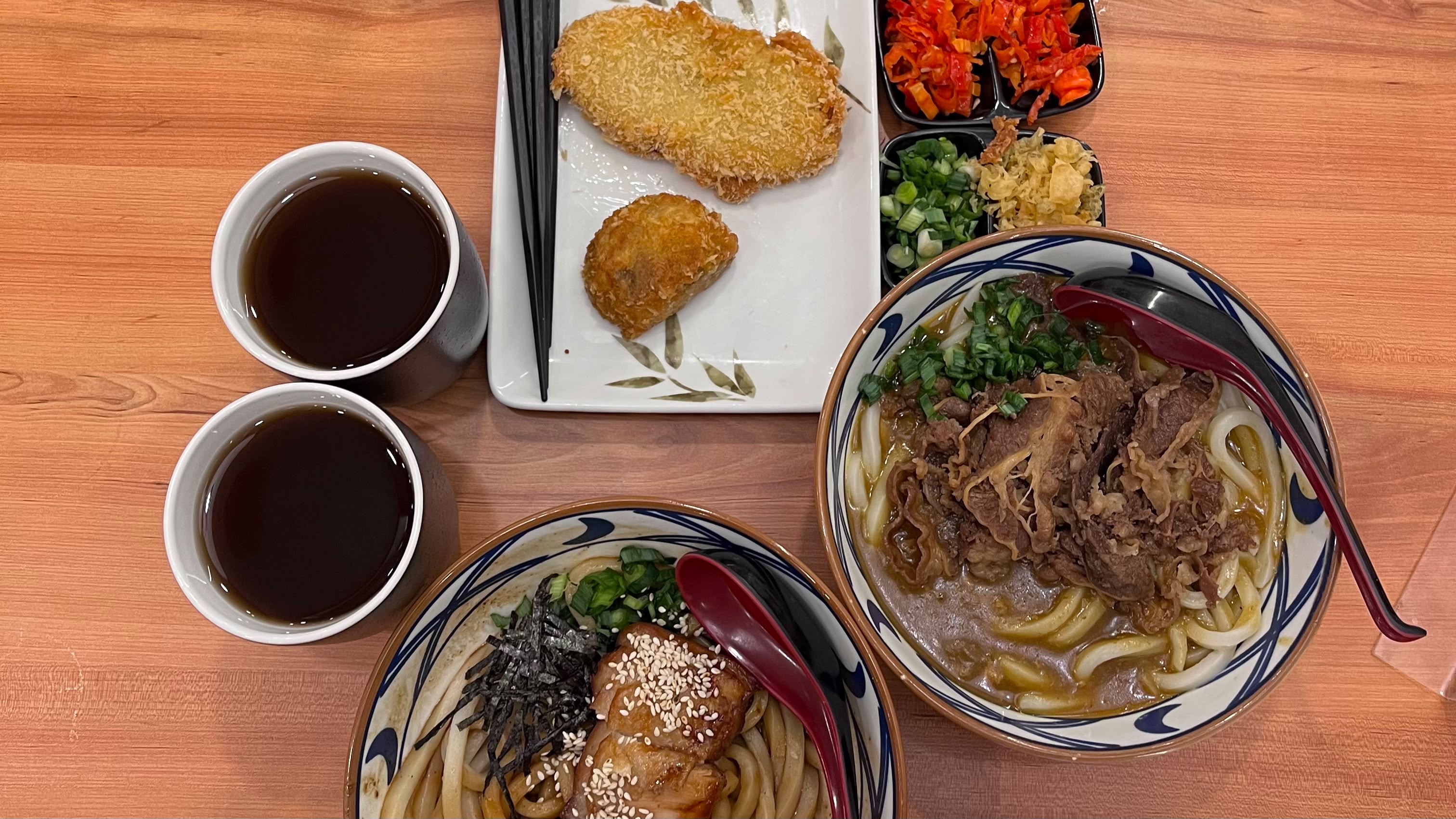 Udon Hangat dengan Rasa yang Memikat