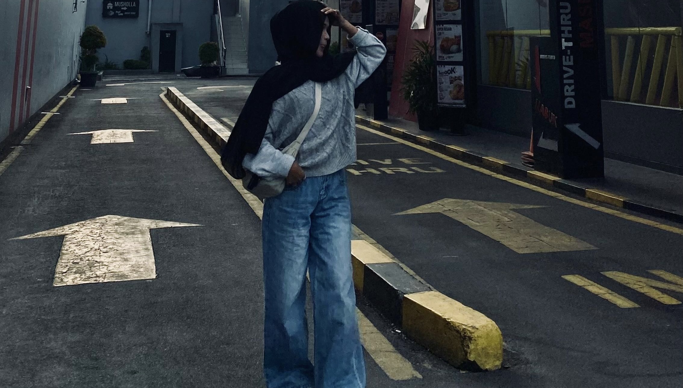 Casual Outfit Jadi Pilihan Utama untuk Aktivitas Sehari-hari