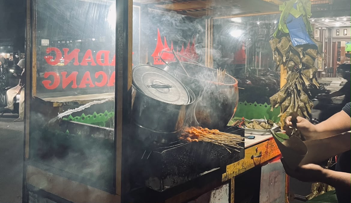 Sate Padang Batuphat, Kuliner Tradisional yang Diminati Mahasiswa