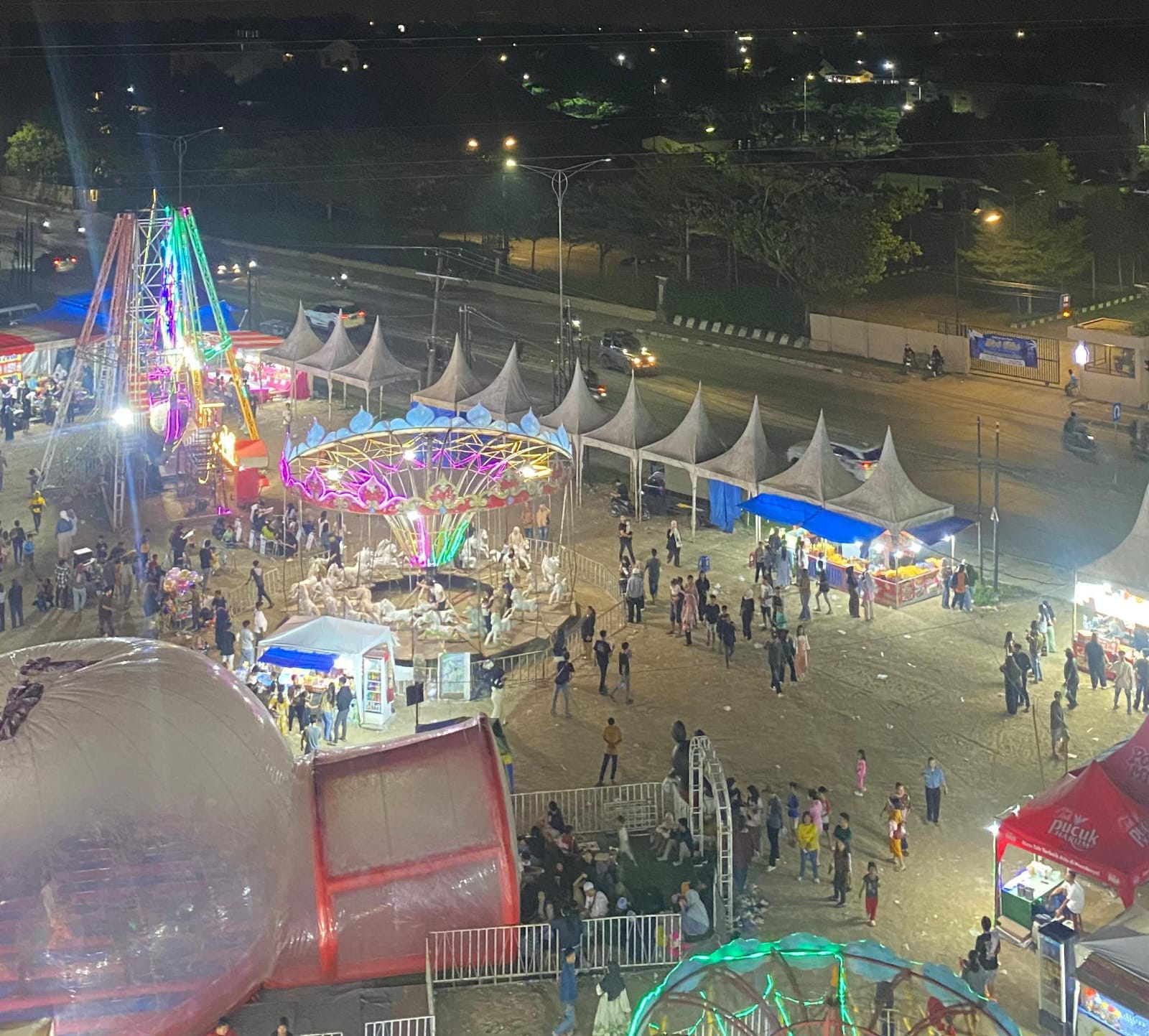 Pasar Malam Lhokseumawe Jadi Tempat Hiburan Favorit