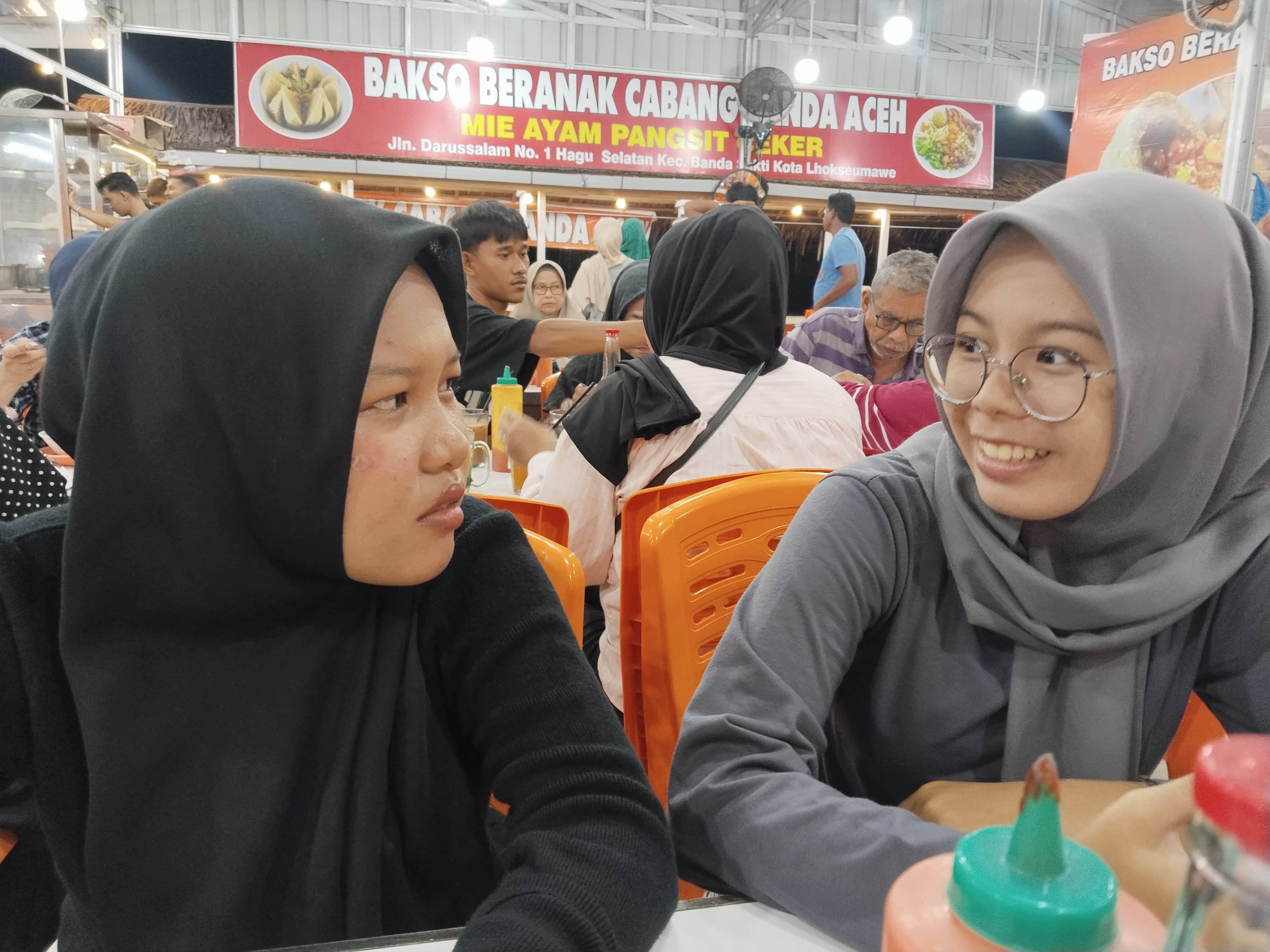 Minat Mahasiswa dalam Menggunakan Bahasa Daerah di Kehidupan Sehari-hari