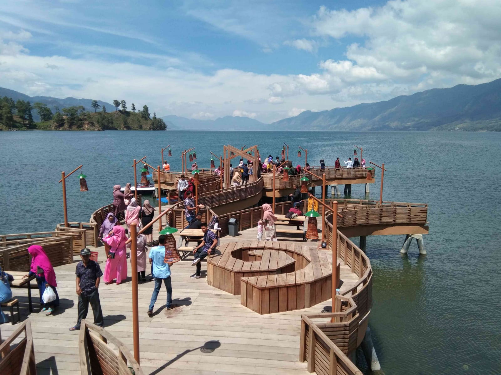 Pantai Menye Takengon, Pesona Pasir Putih di Tepi Danau Laut Tawar
