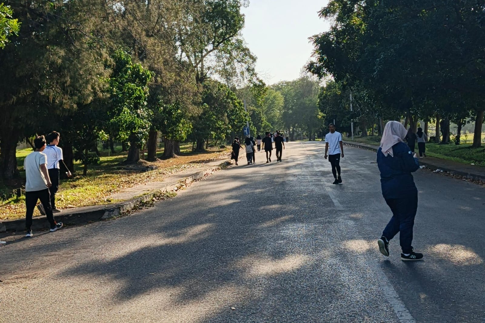 Bukan Self-Healing Mahal: Mahasiswa Pilih Joging Untuk Usir Stres Kuliah