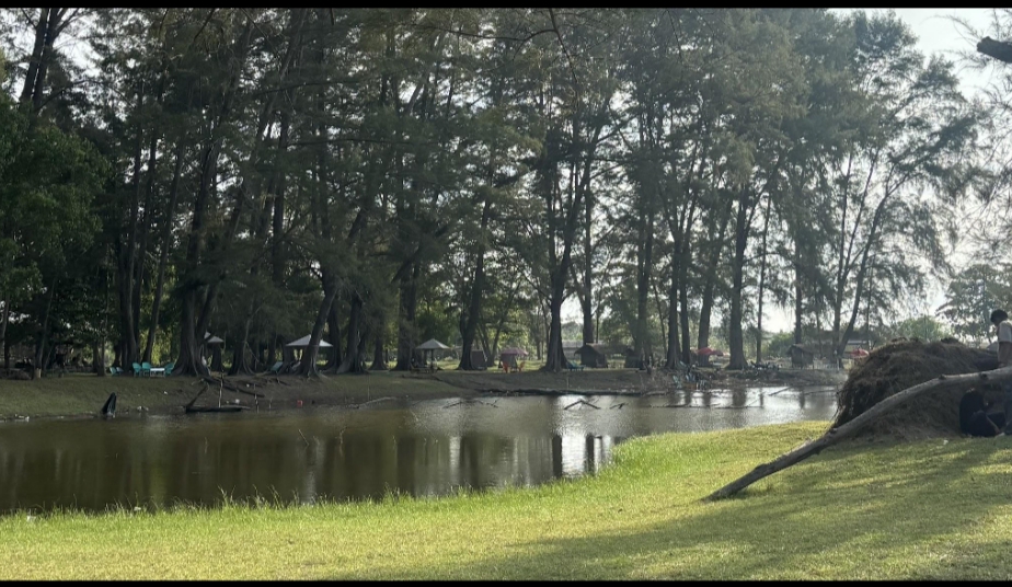 Pioneer Camp, Refreshing Tak Harus Mahal